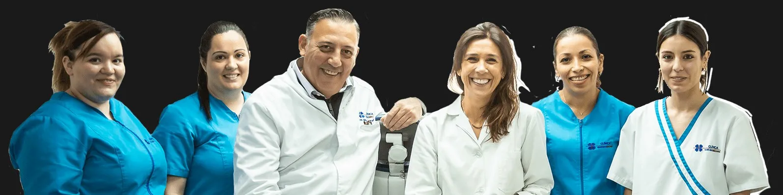 Equipo completo de la Clínica Dental Quevedo Bisonni: el Dr. Miguel Quevedo junto al resto de profesionales de la clínica